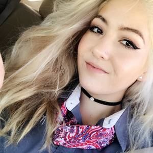 Meet your Posher, Joanna